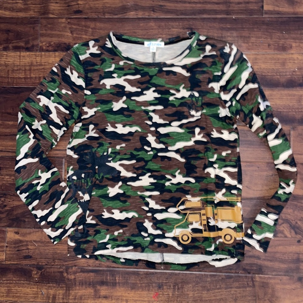 Art & Eden long sleeve tee ⭐️